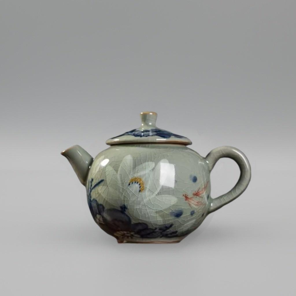 Jingdezhen Wood-Fired Kiln Old Clay Handmade Lotus Blue and White Underglaze Color Teapot.