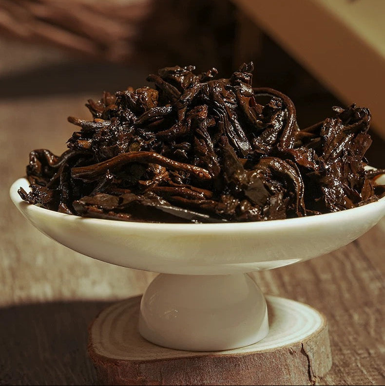 Smooth Fermentation, Deep Aroma — Discover Authentic Yunnan Pu-erh