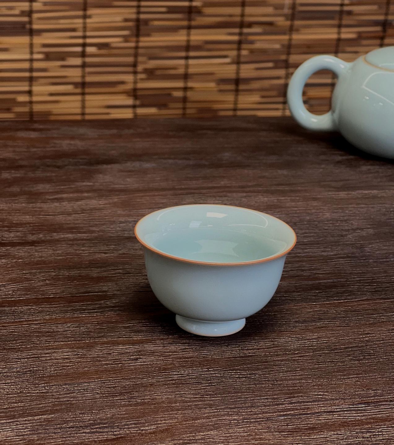 Handcrafted Ru Kiln High-end Tea Cup Sky-blue Size S 60ML