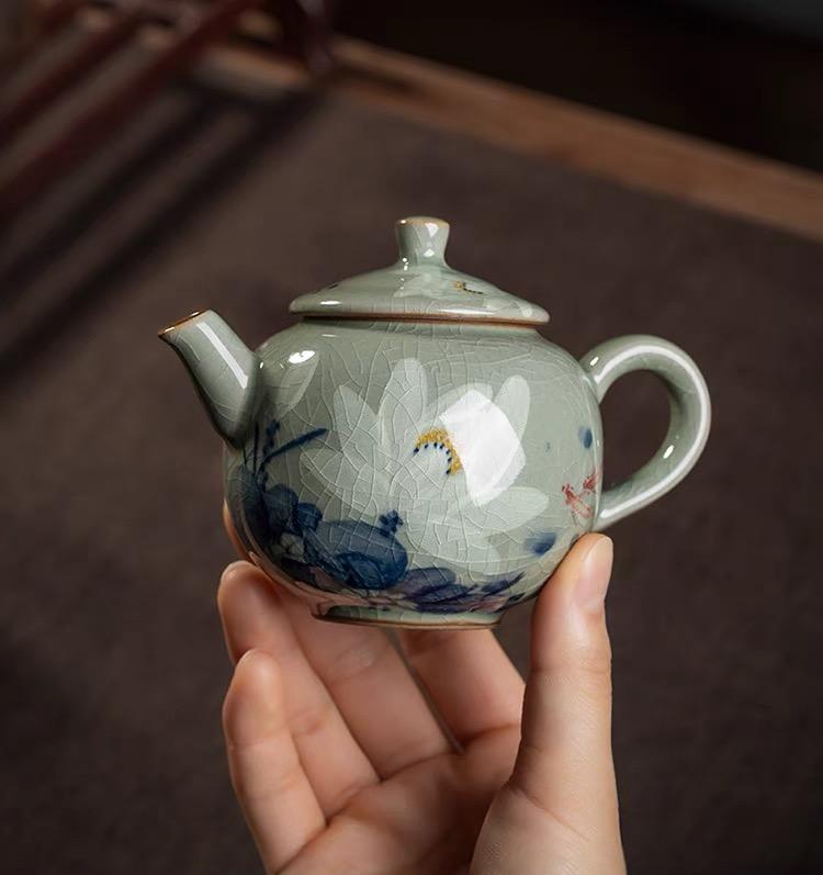 Jingdezhen Wood-Fired Kiln Old Clay Handmade Lotus Blue and White Underglaze Color Teapot.