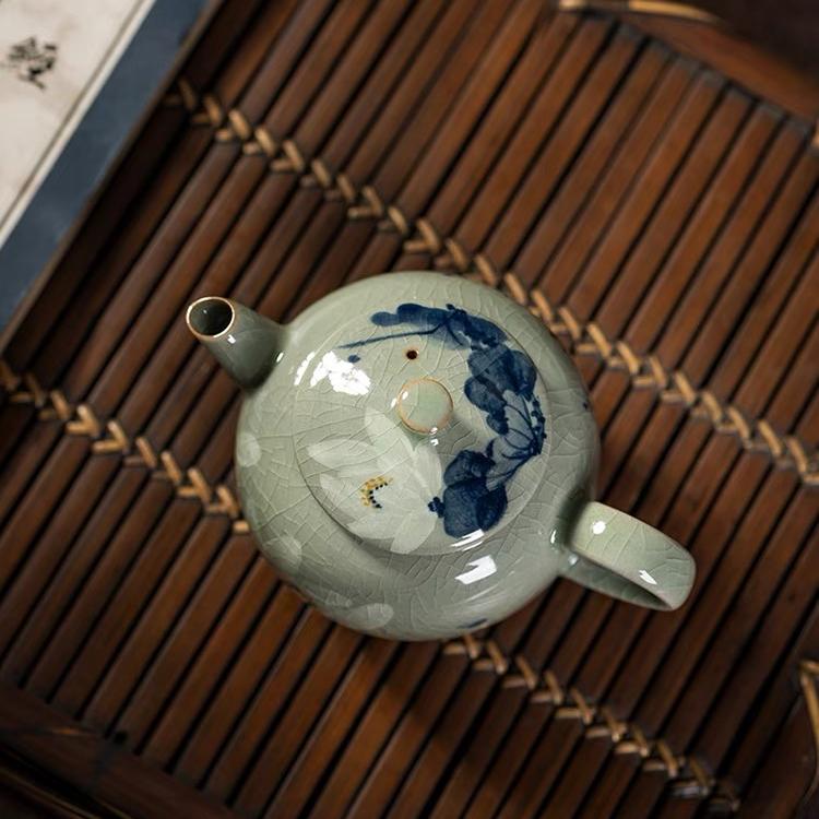 Jingdezhen Wood-Fired Kiln Old Clay Handmade Lotus Blue and White Underglaze Color Teapot.
