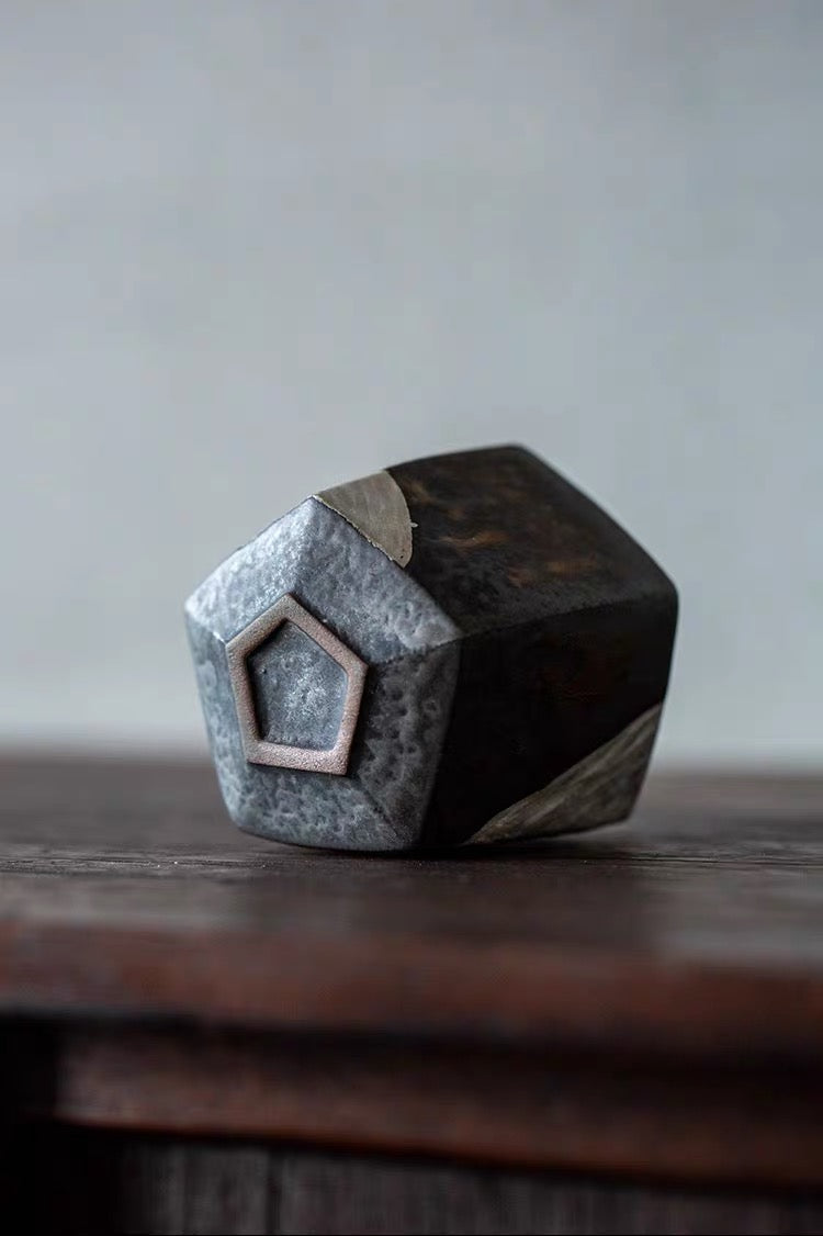Wabi-sabi Style Rustic Pottery Pentagonal Tea Cup with Triangle Silver-Outlined Patterns