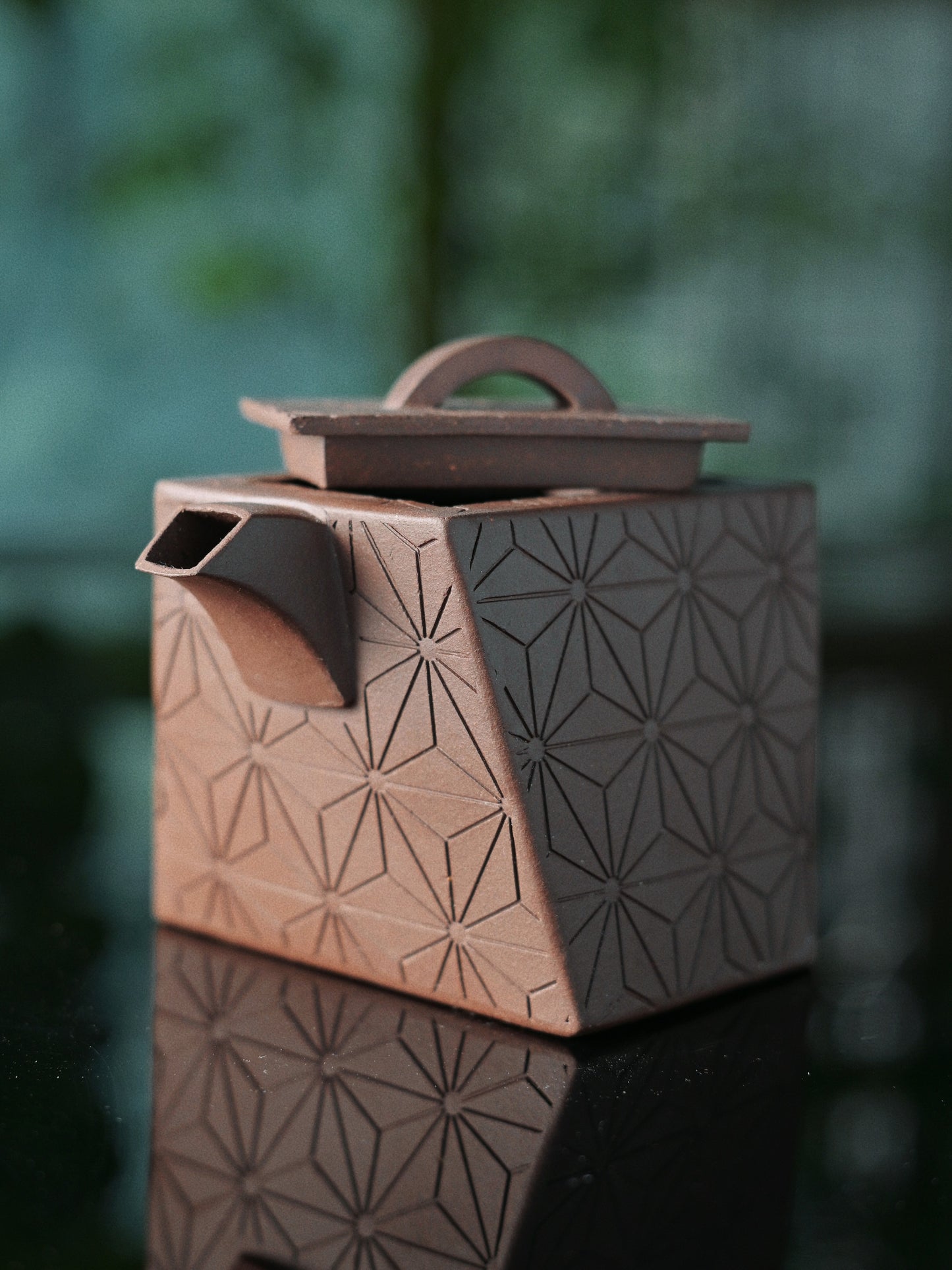 Yixing Purple Clay Geometric Rhombus Zisha Teapot