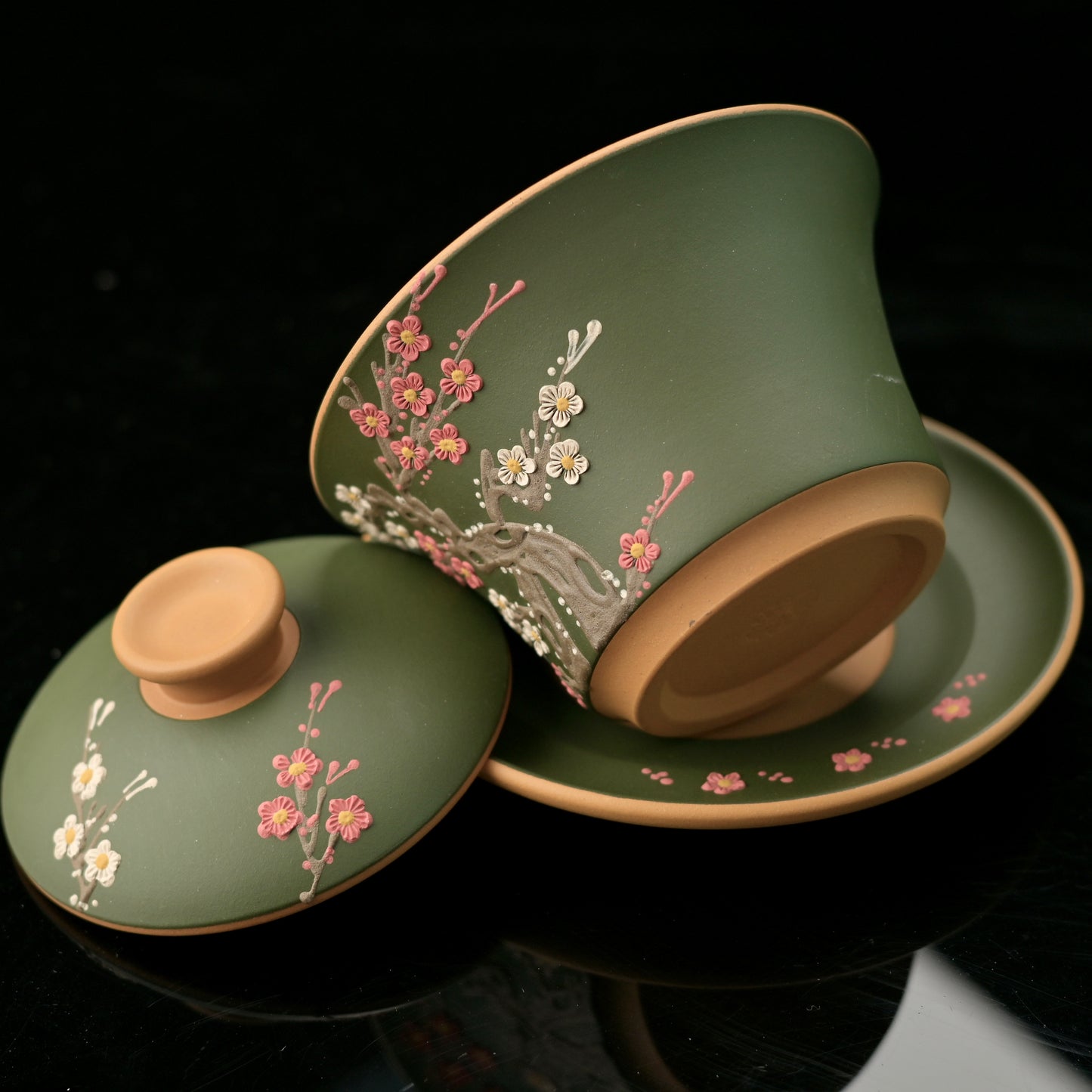 Yixing Purple Clay Zisha Duanni Plum Blossom Appliqué Gaiwan Set