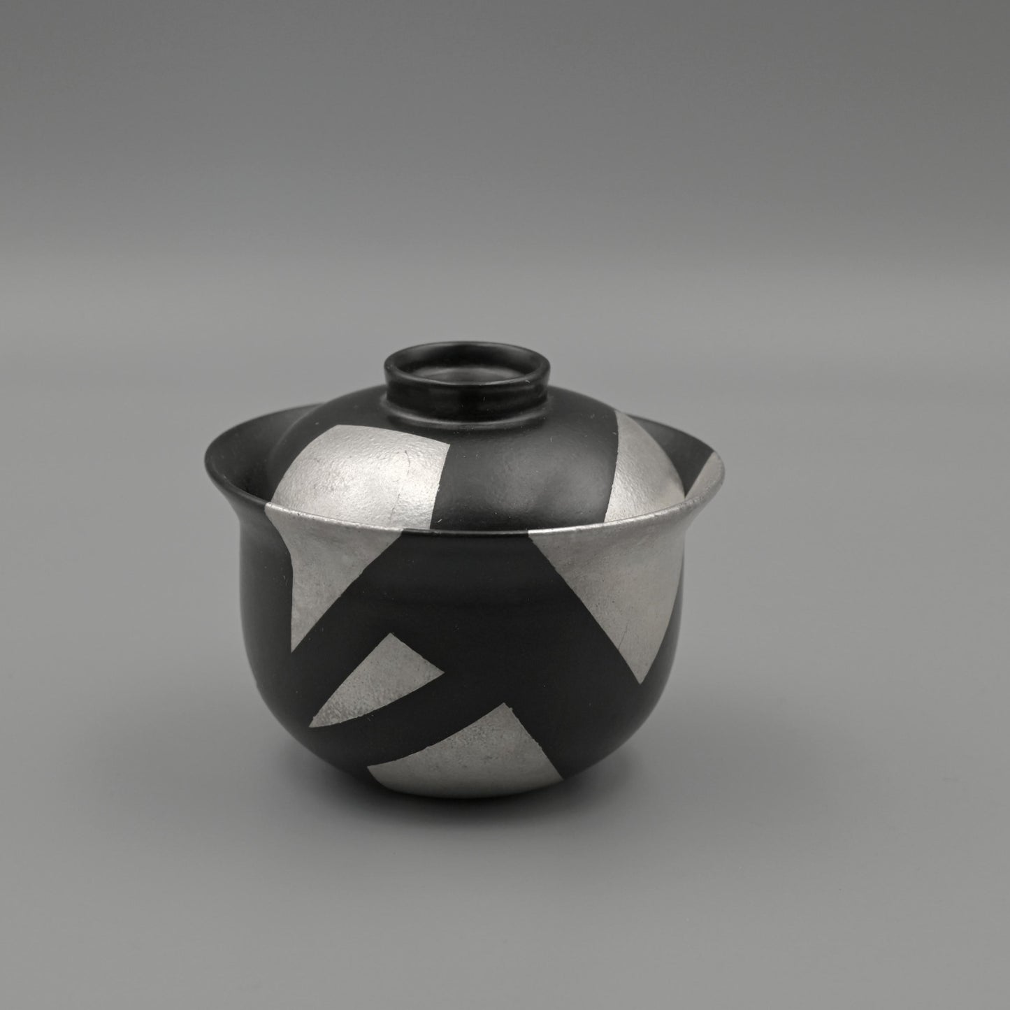 Unique Piece Silver-glazed Irregular Geometric Black-and-white Pattern Gaiwan (Tea bowl)