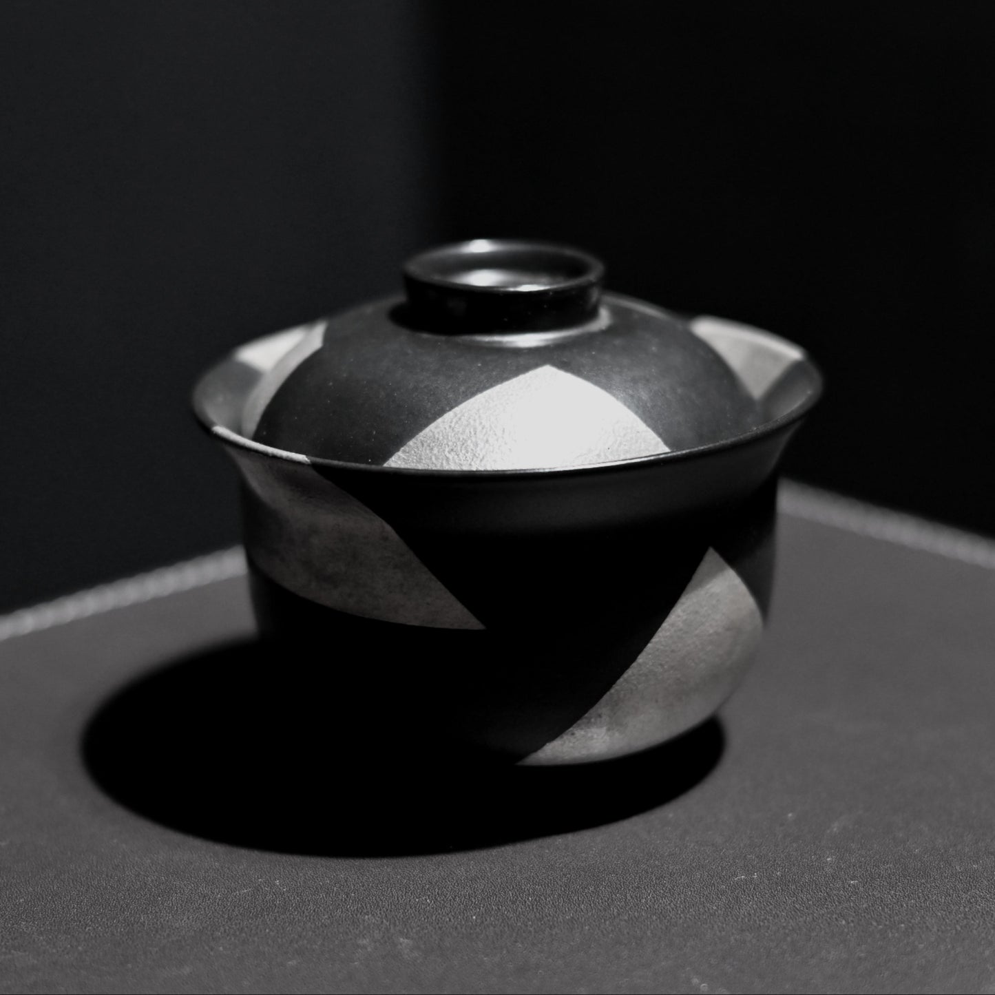 Unique Piece Silver-glazed Irregular Geometric Black-and-white Pattern Gaiwan (Tea bowl)