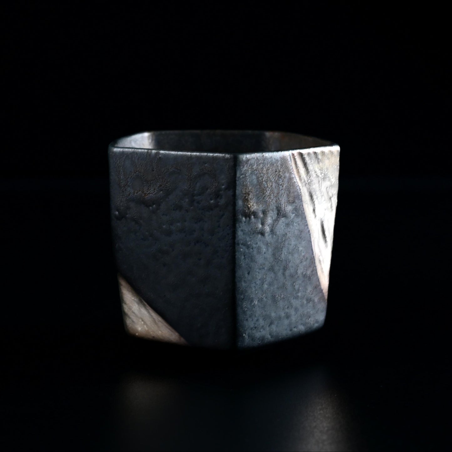 Wabi-sabi Style Rustic Pottery Pentagonal Tea Cup with Triangle Silver-Outlined Patterns