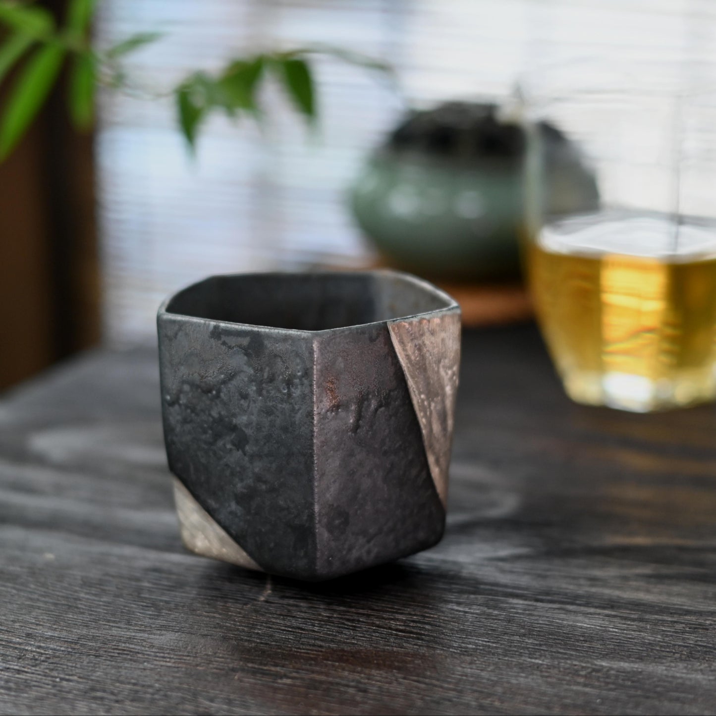 Wabi-sabi Style Rustic Pottery Pentagonal Tea Cup with Triangle Silver-Outlined Patterns