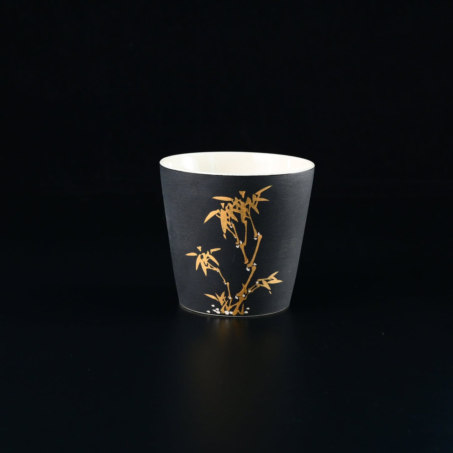 "Four Getlemen" Plants Patterns Matt Glaze Non-refelctive Surface Tea Cup