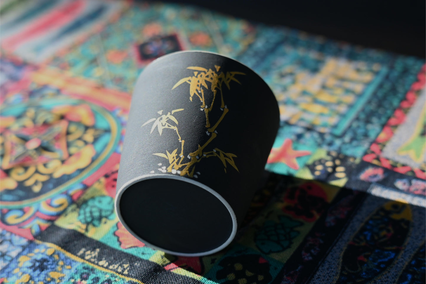 "Four Getlemen" Plants Patterns Matt Glaze Non-refelctive Surface Tea Cup