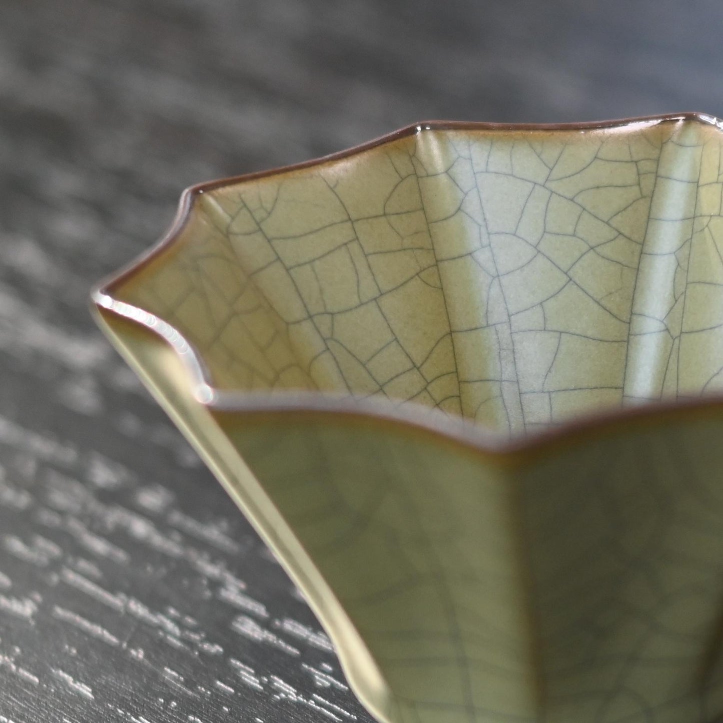 Longquan Celadon – Ge Kiln Enneagon Flower Shape Host Tea Cup