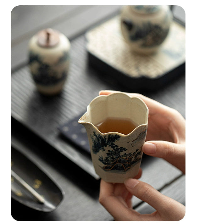 Blue and White Porcelain Fair Cup with Hand-painted Landscape and Gilt Painting