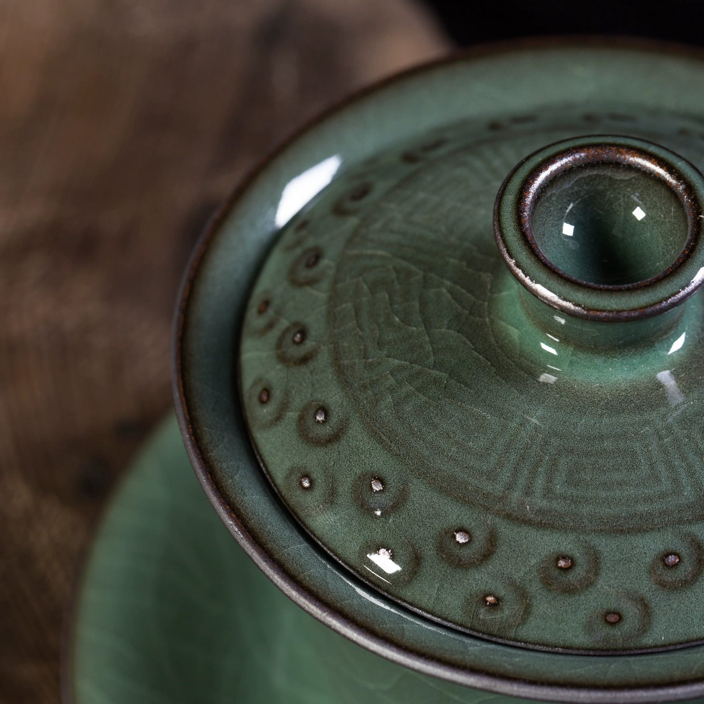 Longquan Celadon "Ge" Kiln Iron-Clay Ice-Crackle Sancai Gaiwan 240ml