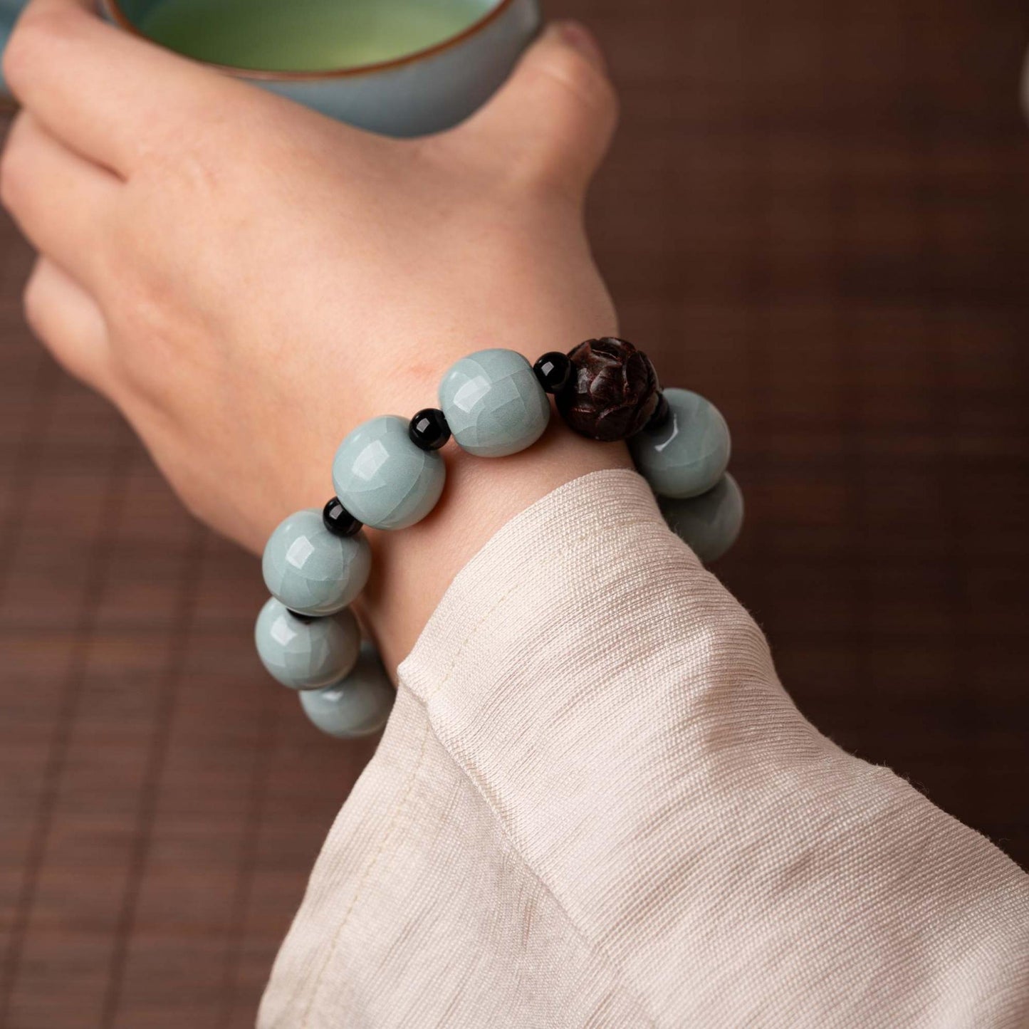 Saanwu Ru ware sky-blue crackled glaze porcelain bracelet as tea accessories