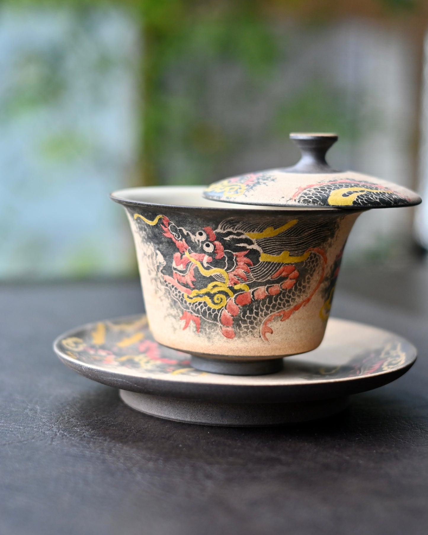 Jingdezhen Hand-carved and Hand-Painted Dragon Clay Gaiwan and Teacup Set