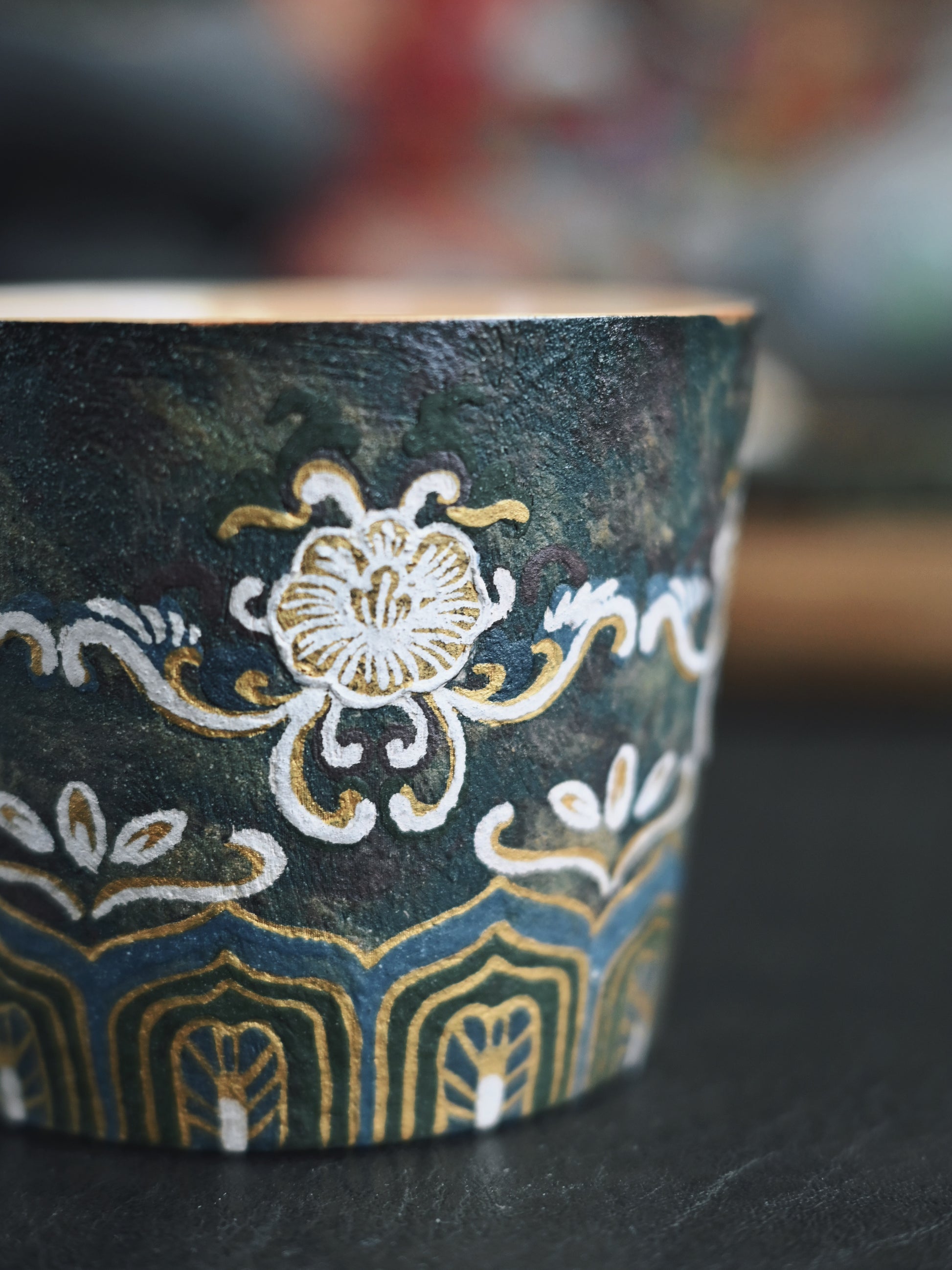 Natural mineral pigment painted cup featuring Dunhuang art, Jingdezhen handmade with antique aesthetics and generous capacity for both coffee and tea service.