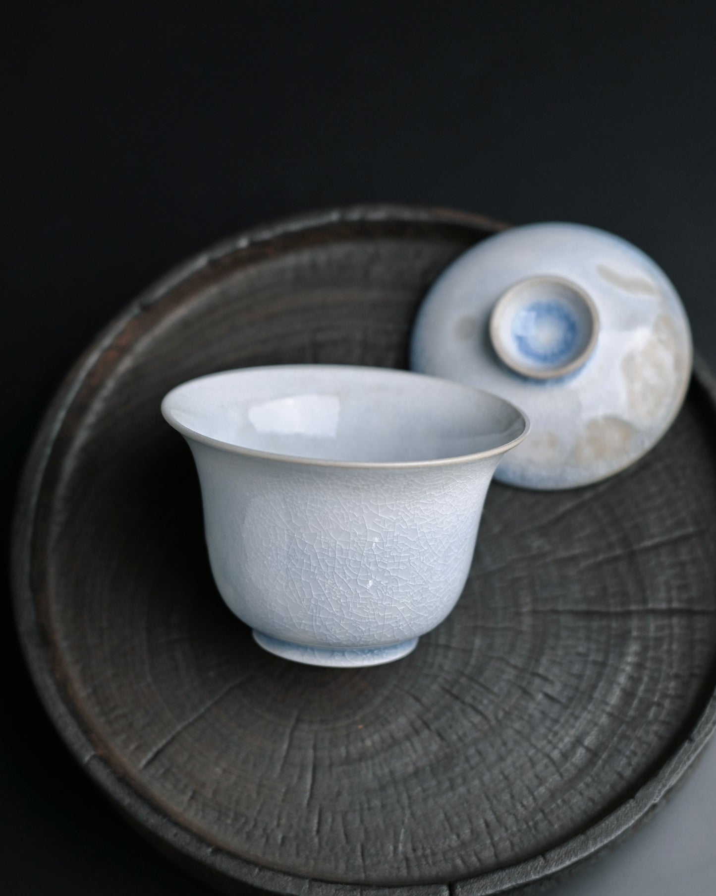 Jingdezhen handmade gaiwan featuring flowing glaze crystals resembling blue gemstones, 80ml size