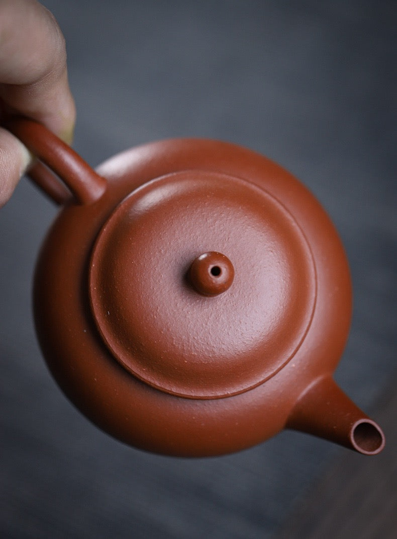 Rare Yixing Jiangpo clay teapot with colorful speckles, reminiscent of finest historical clays