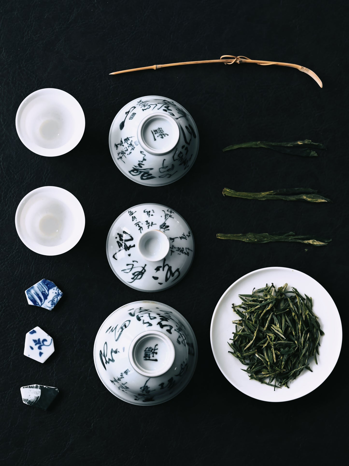 Jingdezhen Blue-and-White Hand-Writing Poetry Calligraphy Gaiwan Set