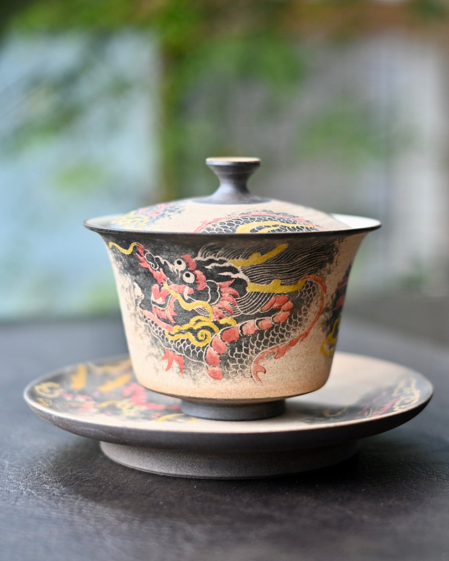 Jingdezhen Hand-carved and Hand-Painted Dragon Clay Gaiwan and Teacup Set