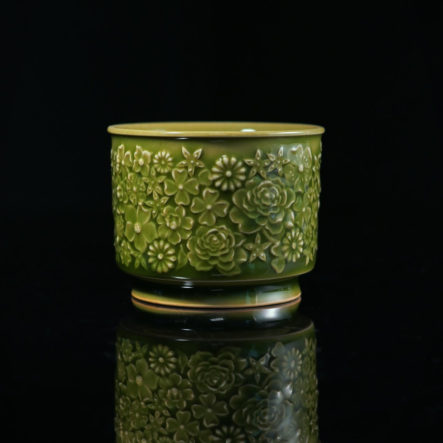 Longquan Celadon "Hundred Flowers" Relief-Carving Master Teacup