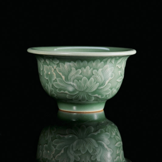 Longquan Celadon Plum-Green Relief-Carved Flowers Press Hand Teacup