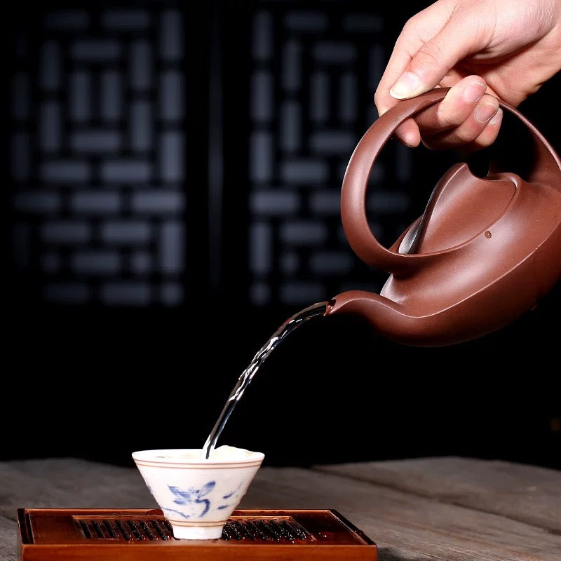 Authentic purple clay Qu Pot reproduction, handcrafted by Yang Junbao with attention to original details