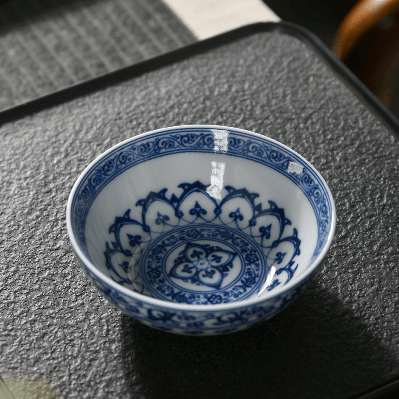 Blue and White Underglaze Porcelain Cup with Scrolling Lotus Design for Puerh Tea