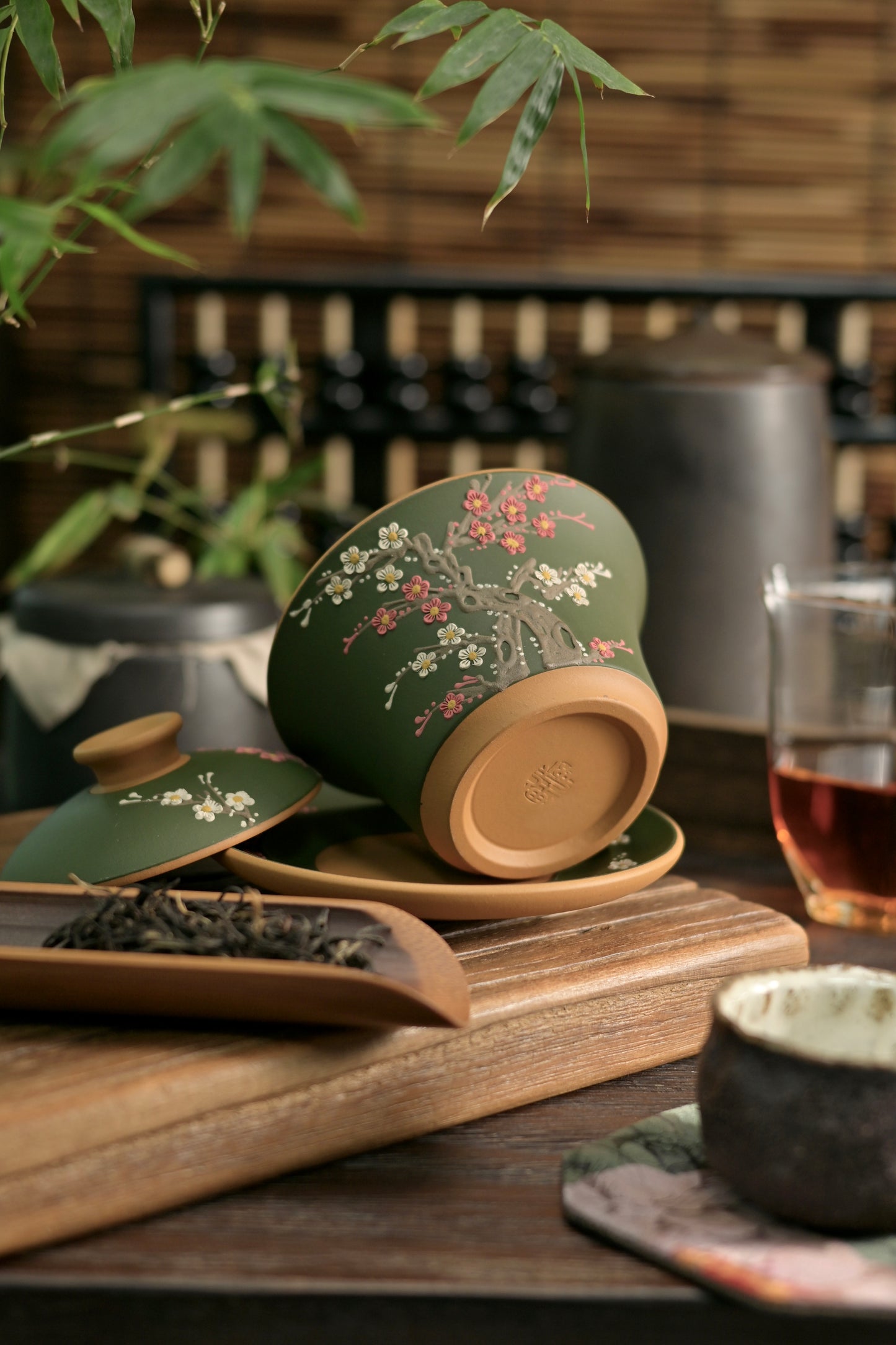 Yixing Purple Clay Zisha Duanni Plum Blossom Appliqué Gaiwan Set