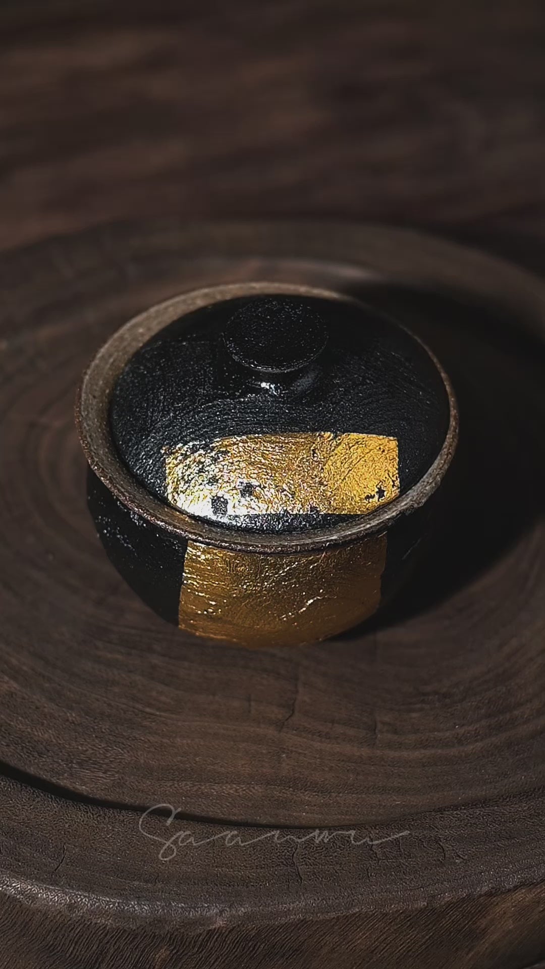 Handmade Wabisabi style gaiwan with Japanese lacquer painting technique, 120 ml for tea session.
