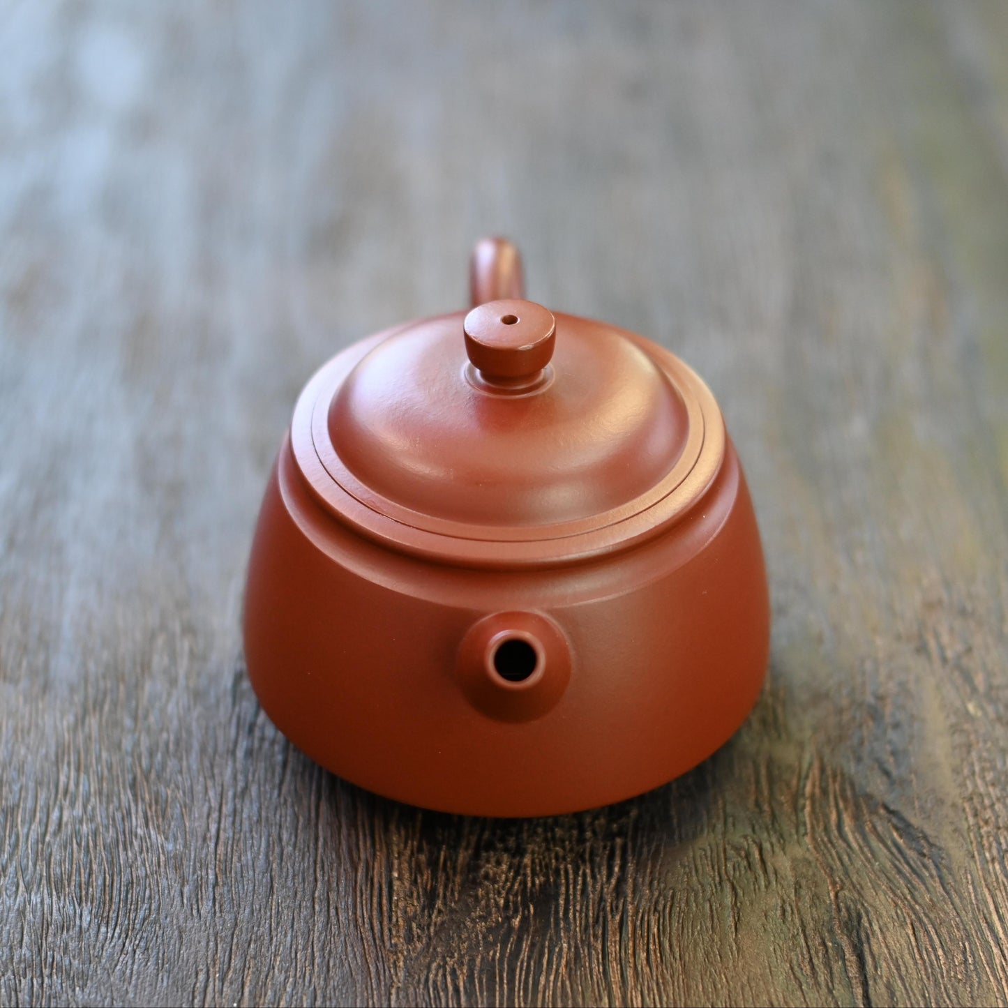 Yixing Purple Clay Teapot “Julun” Style.