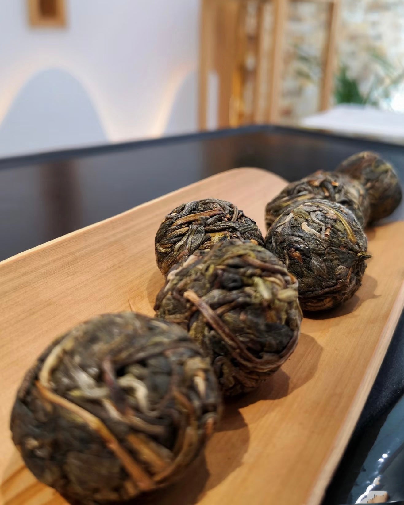 Premium 2015 Raw Pu-erh “Bingdao” Dragon Pearl – Collector’s Aged Tea