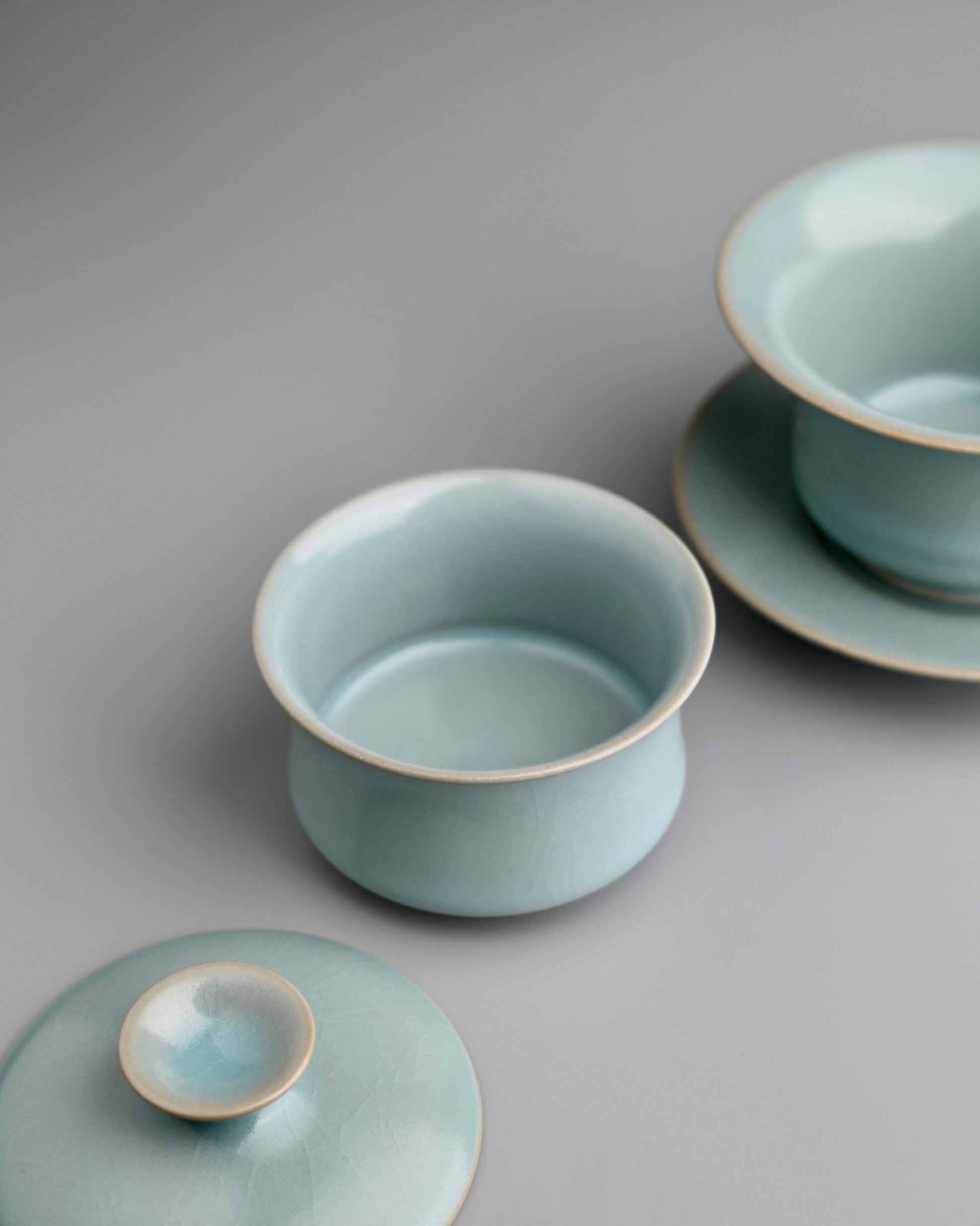 Chinese vintage Ru ware tea cup