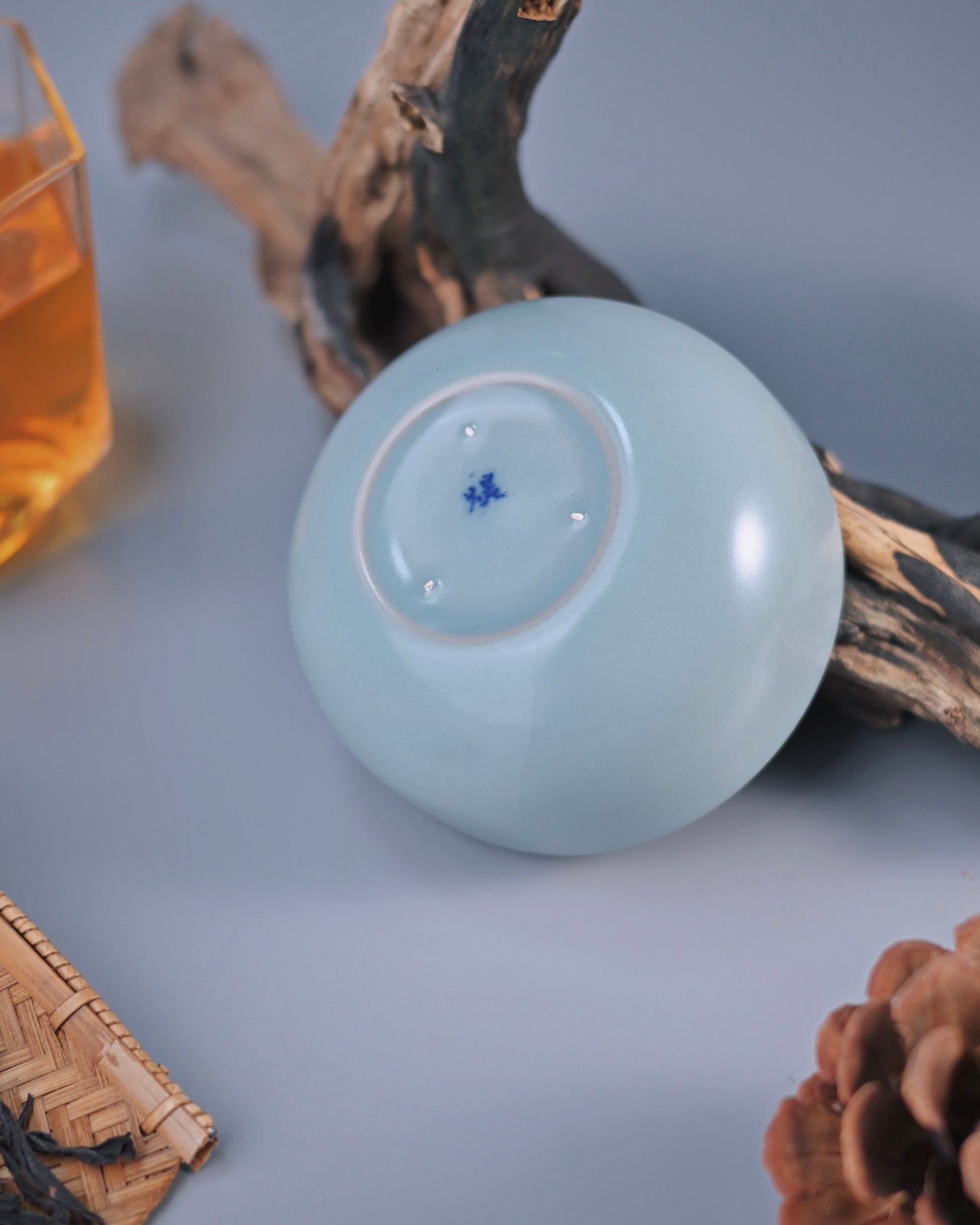 Chinese Ru ware vintage glaze teacup with pin supported technique