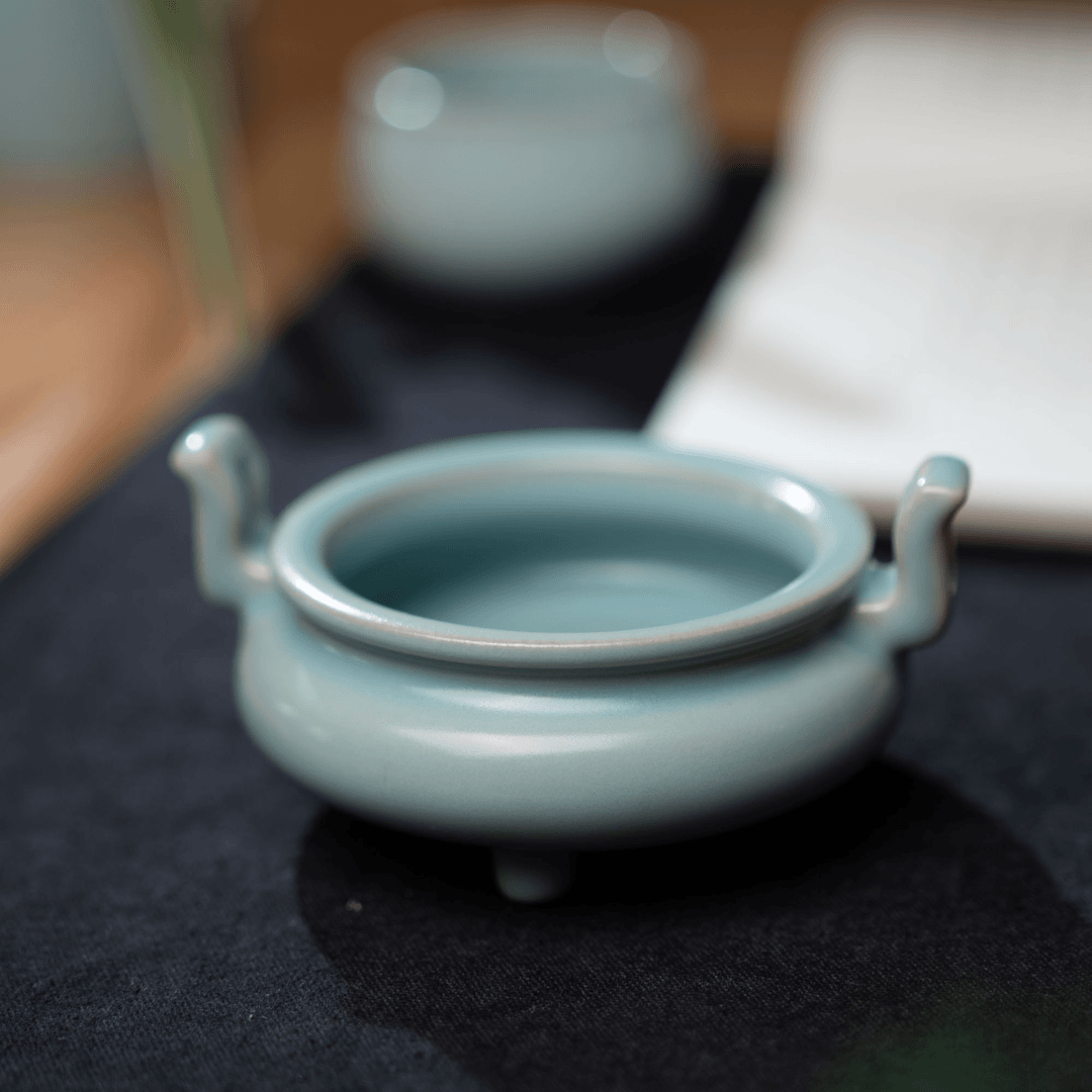 Ru ware incense burner for Chinese incense stick
