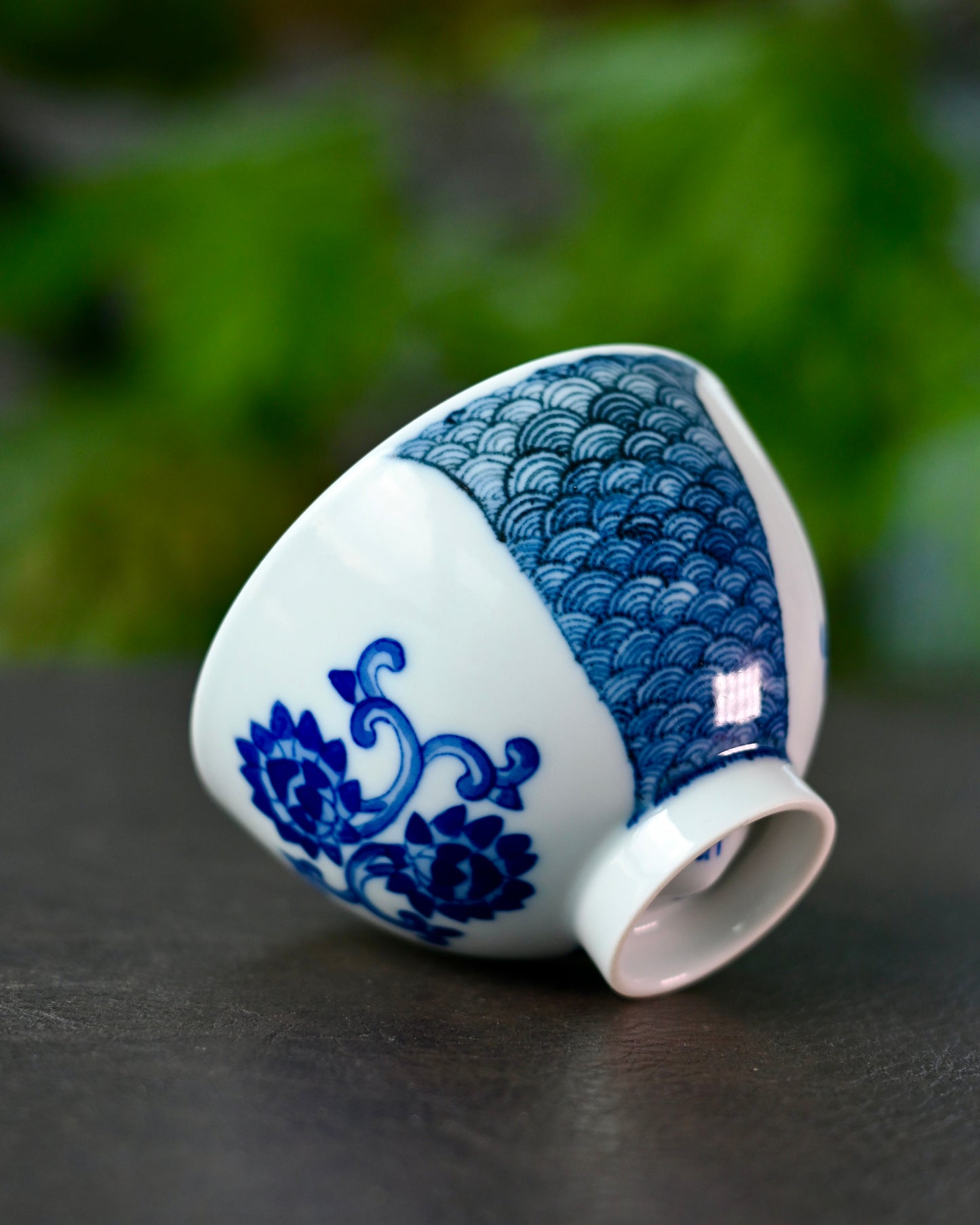 Saanwu Studio Yuan Dynasty style hand-painted blue and white underglaze teacup, 100ml capacity
