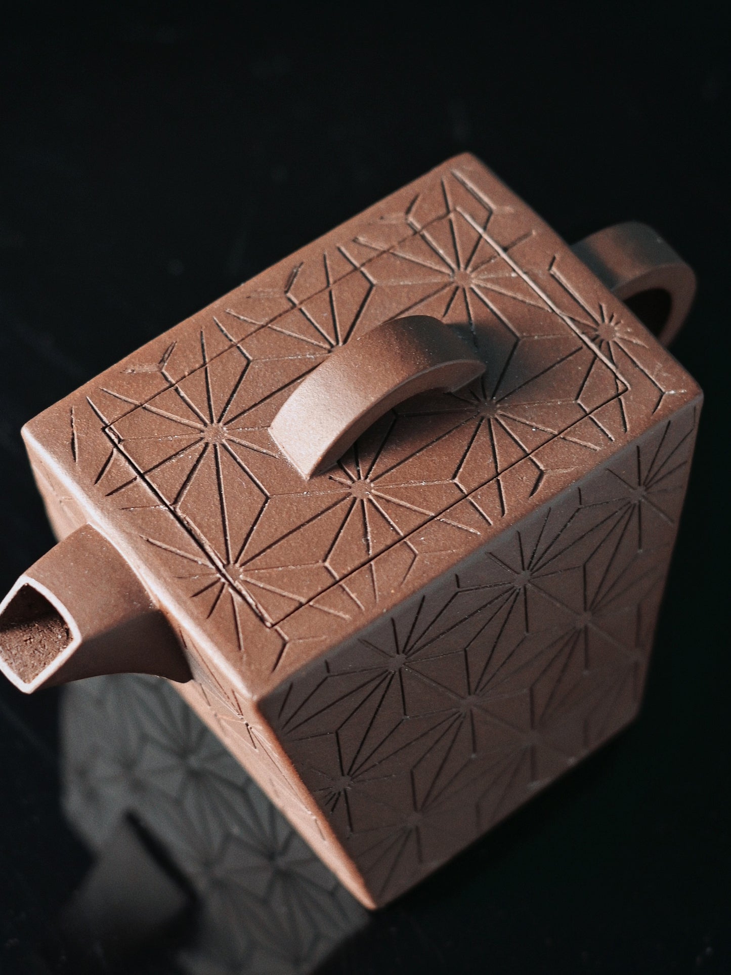 Yixing Purple Clay Geometric Rhombus Zisha Teapot