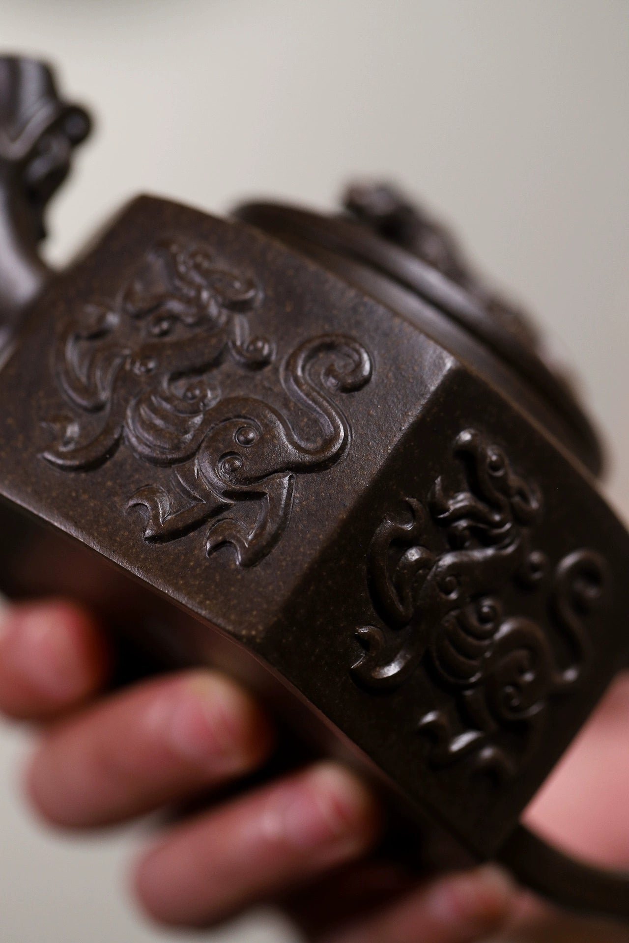 Master the Art of Tea: Handcrafted Yixing Zisha ‘Supreme Tiger Taming Dragon’ Hexagonal Teapot — Tradition Meets Power.