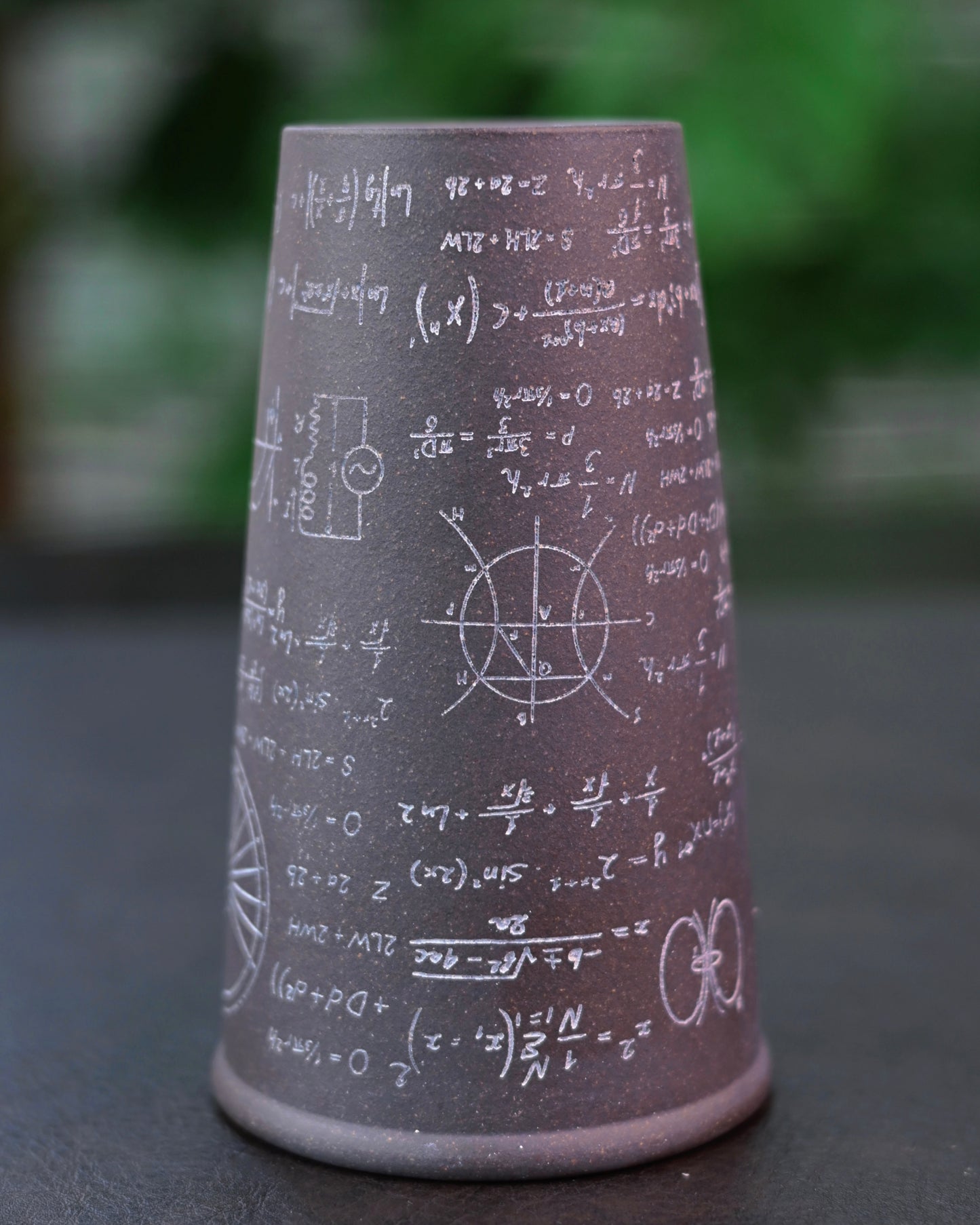 Saanwu Studio Yixing Zisha clay calculus and math equation pattern cup with large capacity of 300 ml