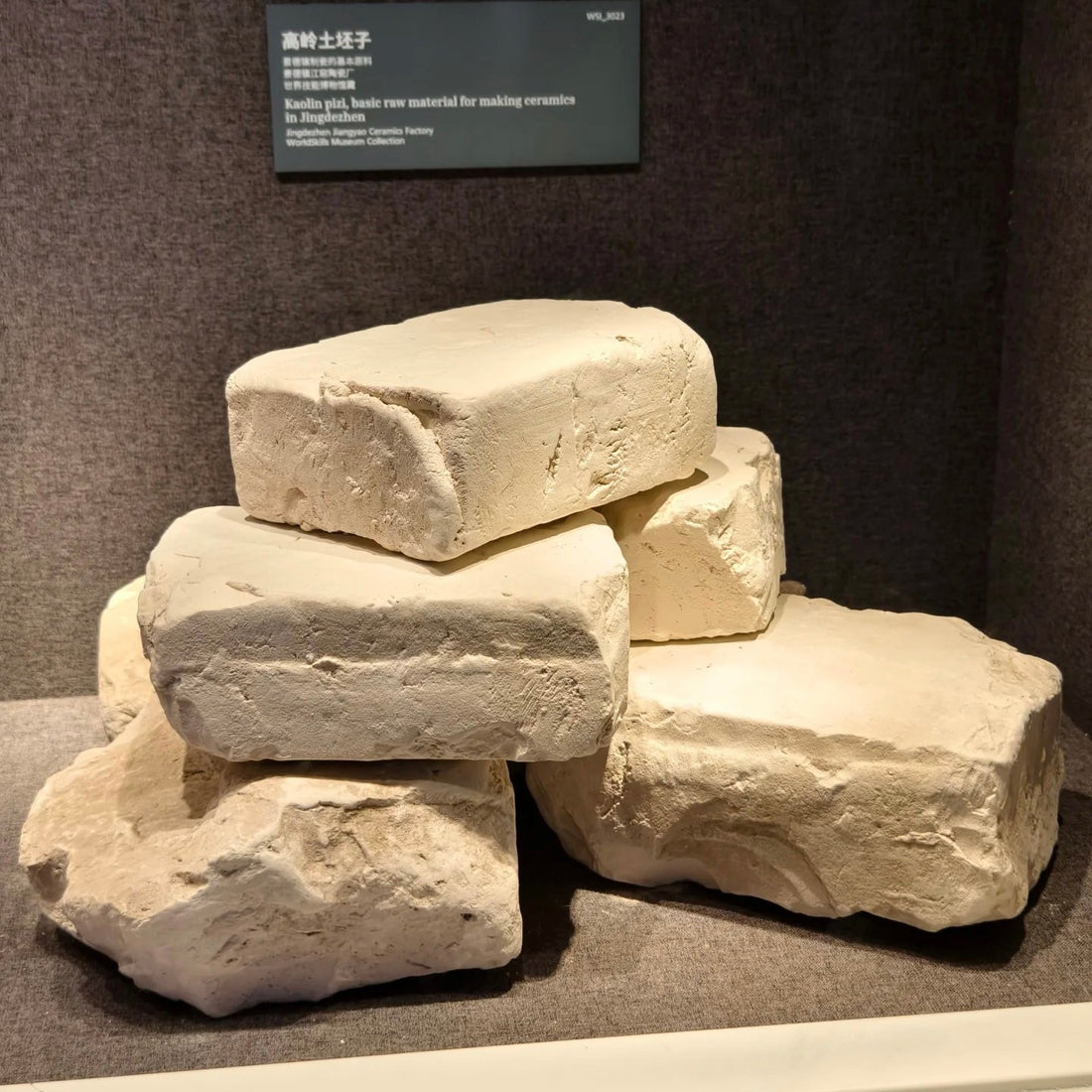 The Truth About Kaolin: The Secret Behind Jingdezhen Porcelain