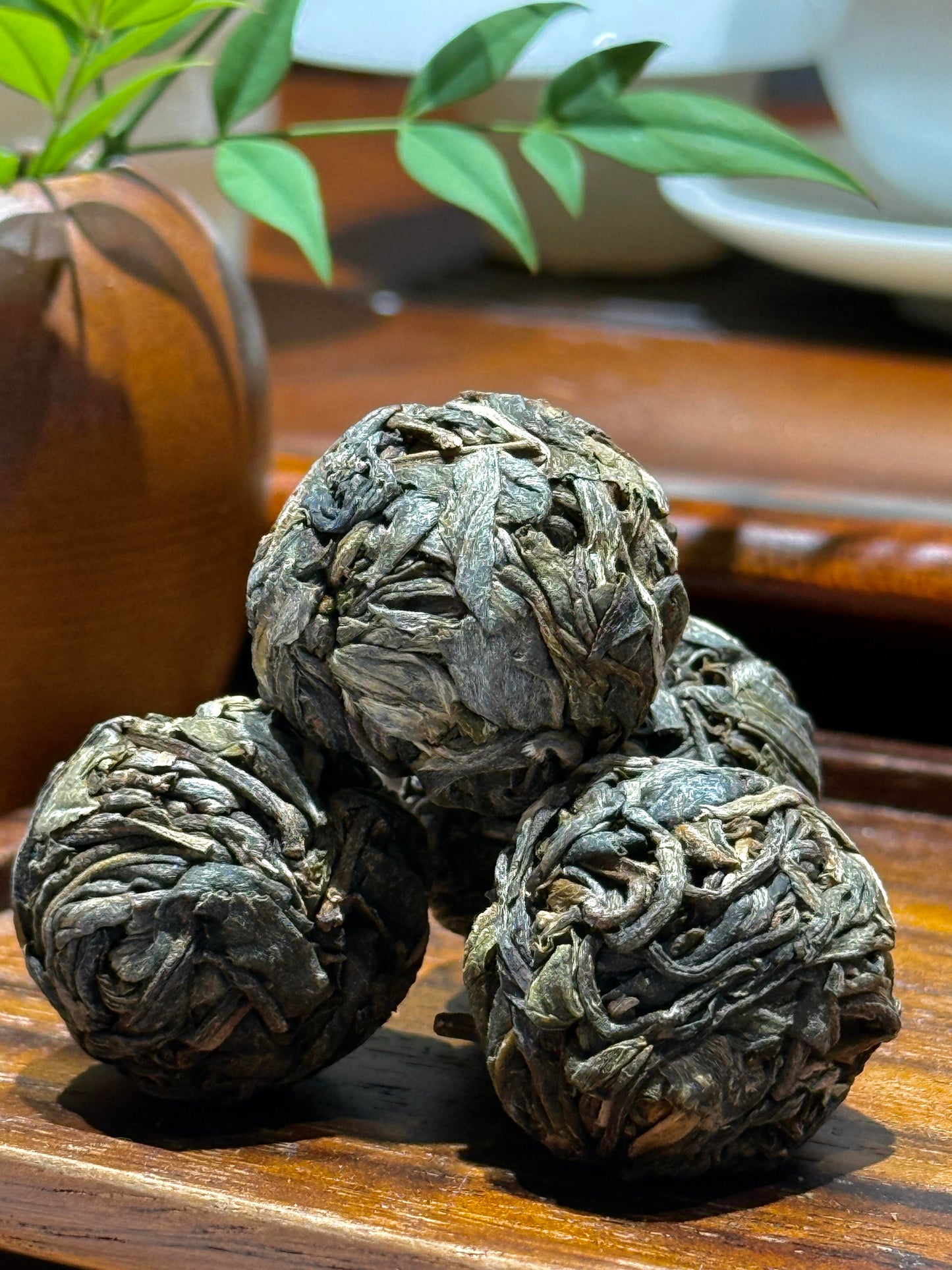 2015 Roher Pu-erh „Bingdao“ Drachenperlen-Tee