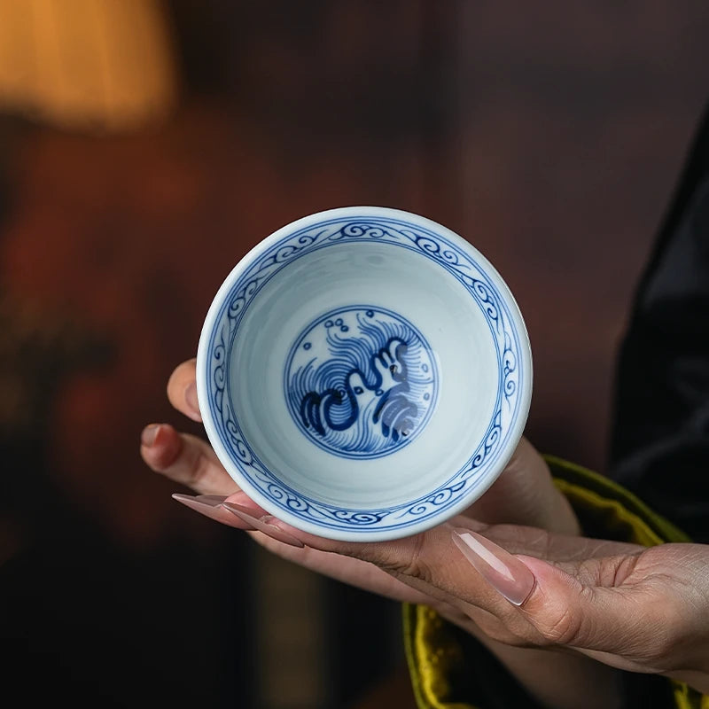 Jingdezhen Hand-Painted Ming-Style Blue-and-White Wave Pattern Gaiwan 140ml