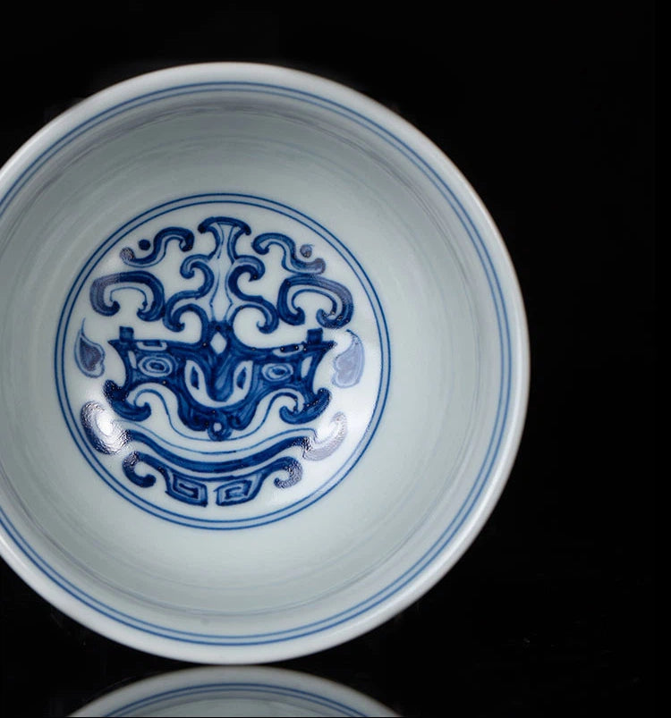 Four Guardians Hand-Painted Blue & White Porcelain Teacup 135ml
