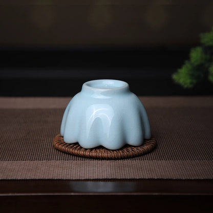 Ru Ware Sky Blue Lotus Teacup with Sesame Nail Bracket Marks 100ML