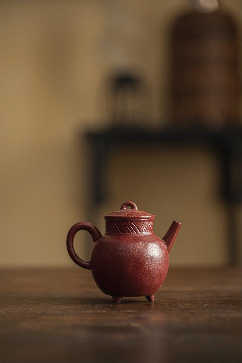 Vintage 3-Footed Rough Ceramic Tea Pot Chado Ware