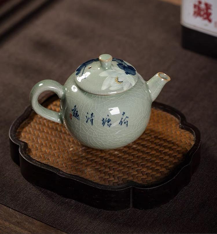 Jingdezhen Wood-Fired Kiln Old Clay Handmade  Lotus Blue and White Underglaze Color Teapot.