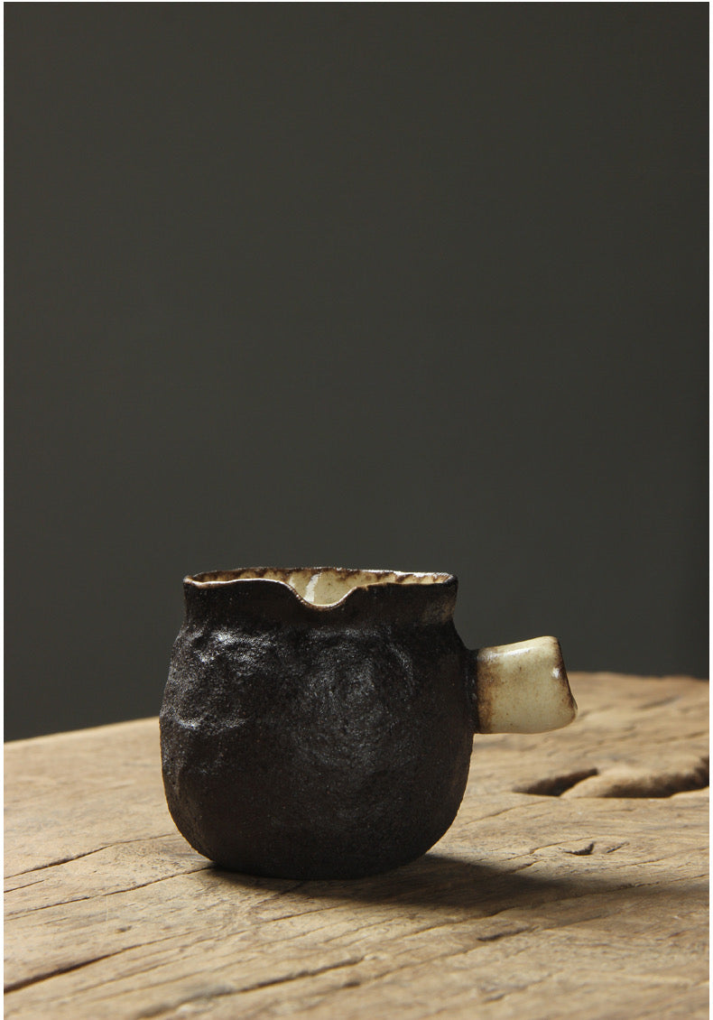 Wabi-sabi Style Coarse Pottery Fairness Cup