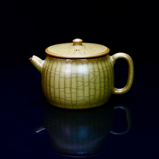 Longquan Celadon – Ge Kiln Hanwa (Han-style)Teapot