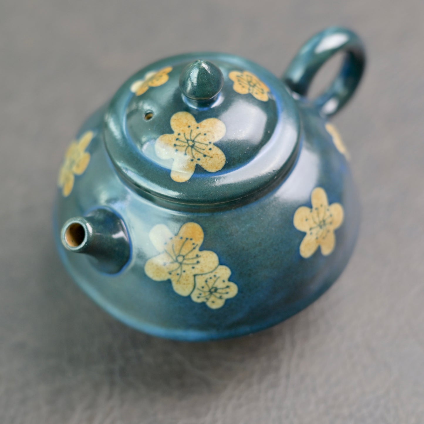 Kohiki Dark Blue Glaze Plum Blossom Painting Teapot Japanese Style Tea Pot