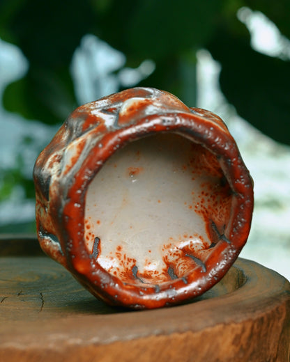 Einzigartiges Einzelstück Wabi-Sabi Shino-Keramik Ofen-Transformation Teetasse